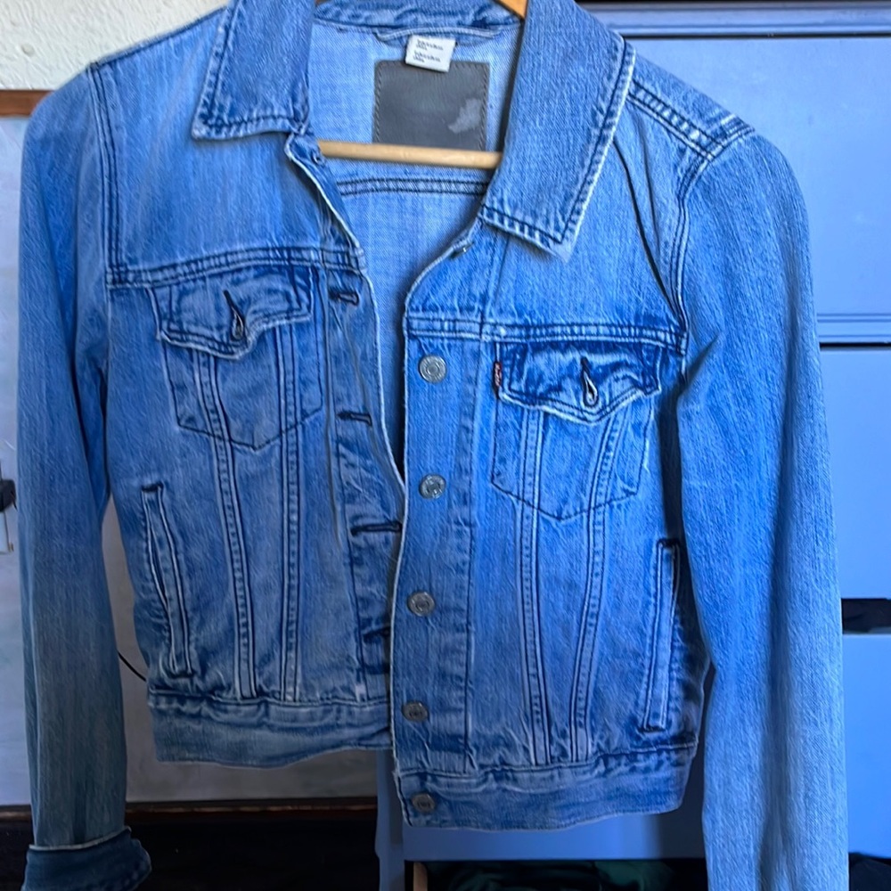 Levi trucker jacket